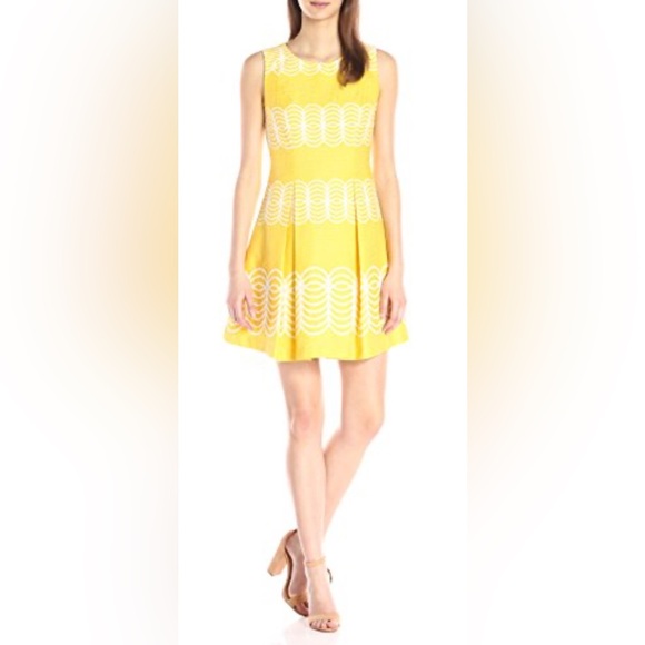Taylor Sunny Yellow & White Sleeveless Knee Length Dress. Jacquard Fit & Flare. - Picture 1 of 8